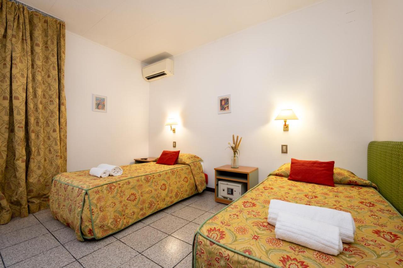 Camelia Rooms Venice Guesthouse Mestre Exterior foto